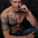 Sexy Bakersfield body builder, age 26, looking for fun and hot sex!